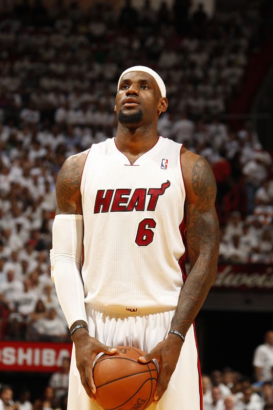 官方：波多尔斯基收购扎布热矿工少数股份，成为第二大股东（官宣：波多尔斯基入股扎布热矿工，持少数股权成第二大股东）