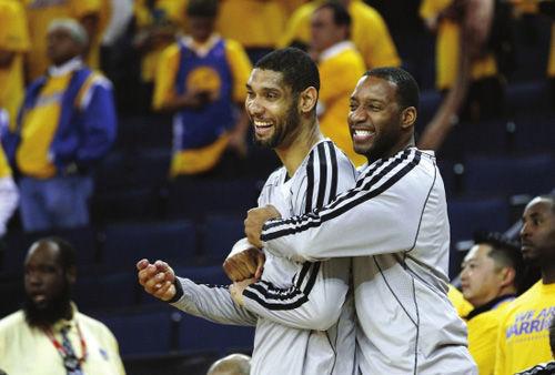 半场战报：西班牙人1-0巴列卡诺，罗伯托-费尔南德斯点射破门（半场速报：西班牙人1-0领先巴列卡诺，罗伯托-费尔南德斯点球命中）