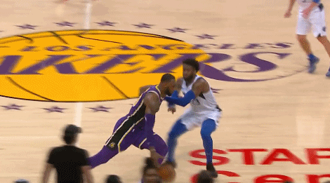 比赛集锦：比萨0-1帕尔马（精彩回放：帕尔马1-0力克比萨）