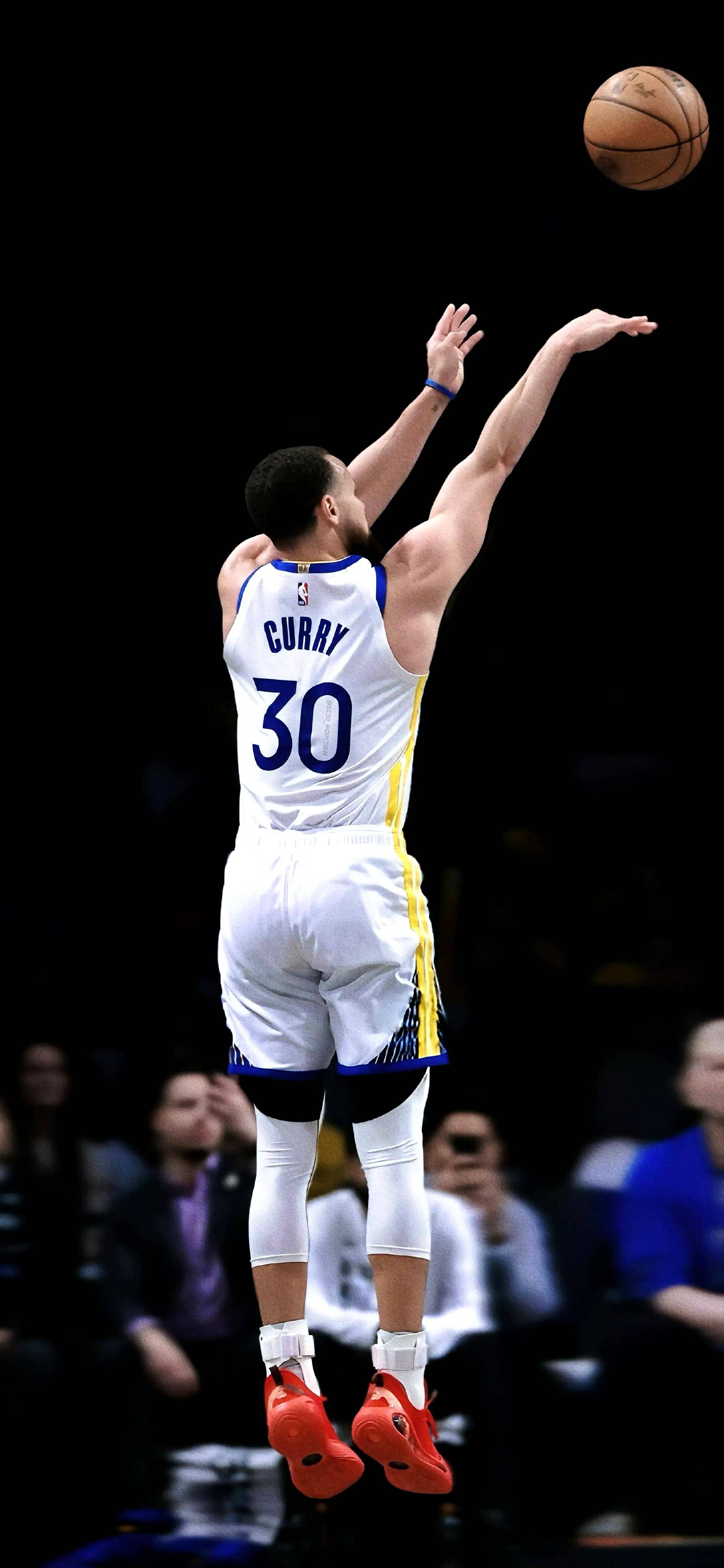 记者：艾纳维和科内排除韧带损伤，力争参加与那不勒斯榜首战（记者：艾纳维、科内无韧带伤，力争出战对那不勒斯的榜首大战）