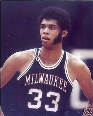 神户队长：我们坚信只要顶住申花的冲击，之后就会有机会（神户队长：顶住申花压力，机会终会出现）