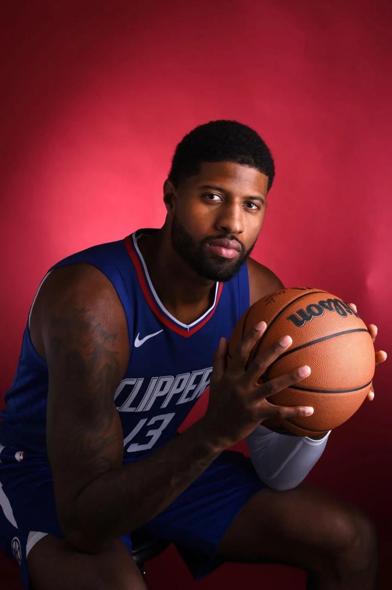 塔图姆恢复对抗训练，全队合练在即（塔图姆回归对抗训练，全队合练临近）